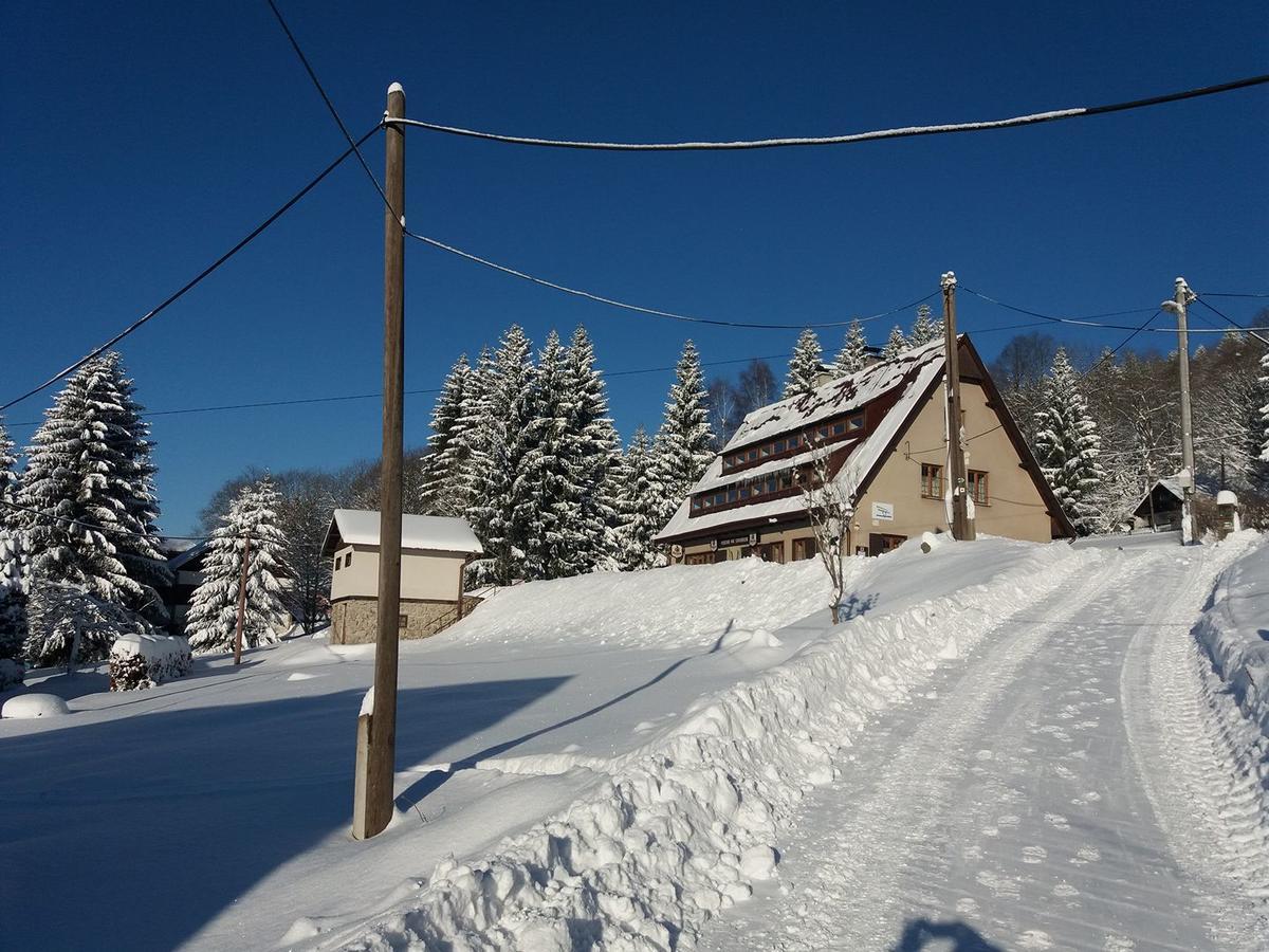 Penzion pod Severákem Lučany nad Nisou Esterno foto